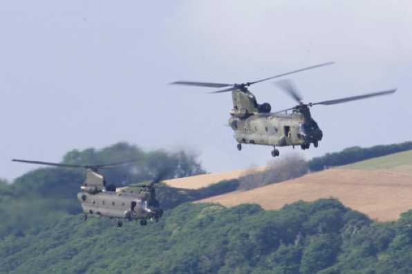 28 July 2022 - 17-26-03
A  visit from a pair of  RAF Chinooks who executed quite a low flyby as they passed down the river. More pix inside, of course. The only identification number I have is  for the lower, second aircaft - it's ZD981
---------------
Two RAF Chinook helicopters over Dartmouth